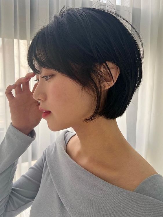 model rambut wajah bulat untuk wanita