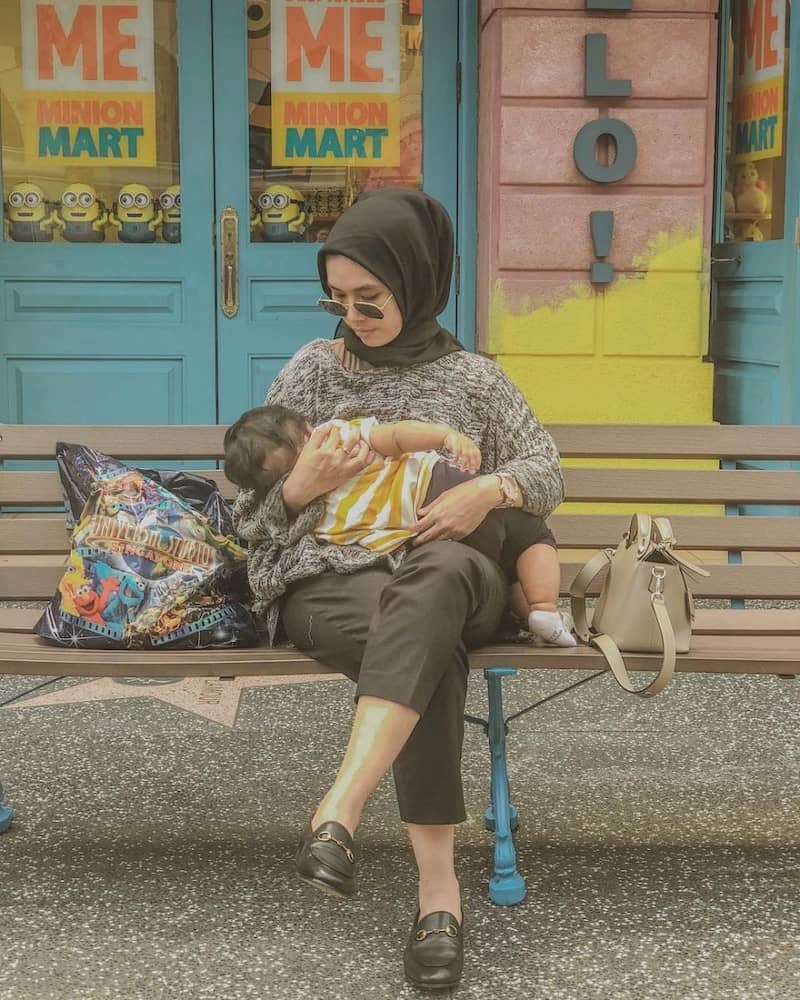 Pakaian Sederhana dan Berkelas
