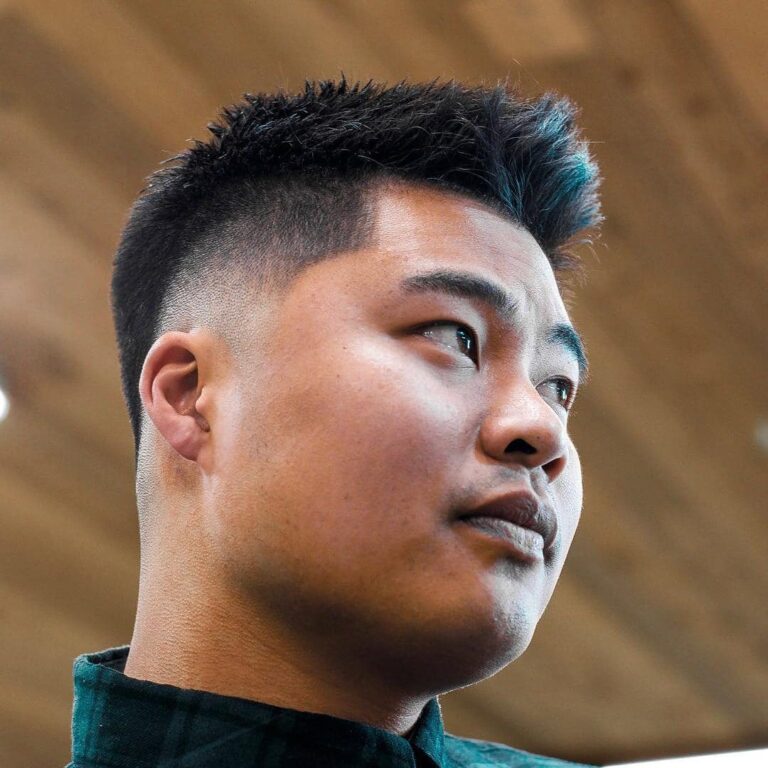 Potongan rambut pendek pria