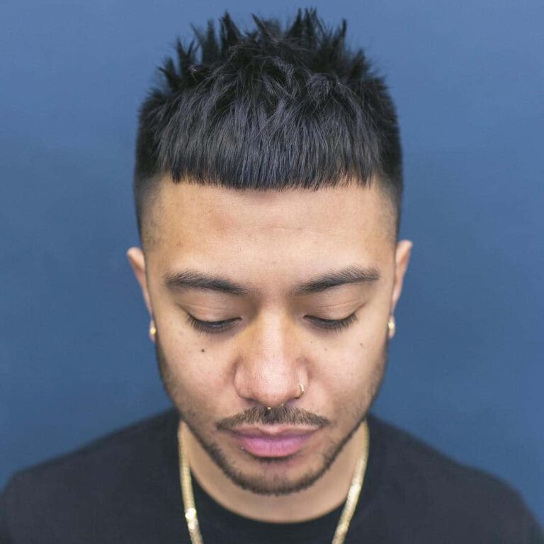 Potongan rambut pendek pria
