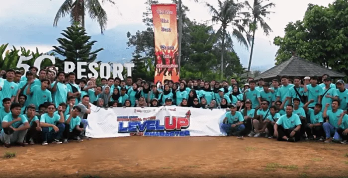 Outing-Sukses-Group-Opertional-2023-1